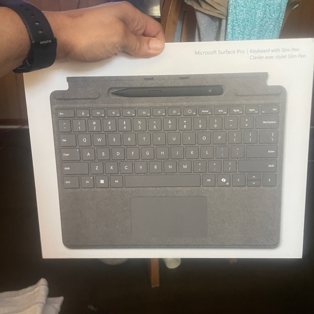 Microsoft Surface Pro Type Cover with Slim Pen - Charcoal Gray